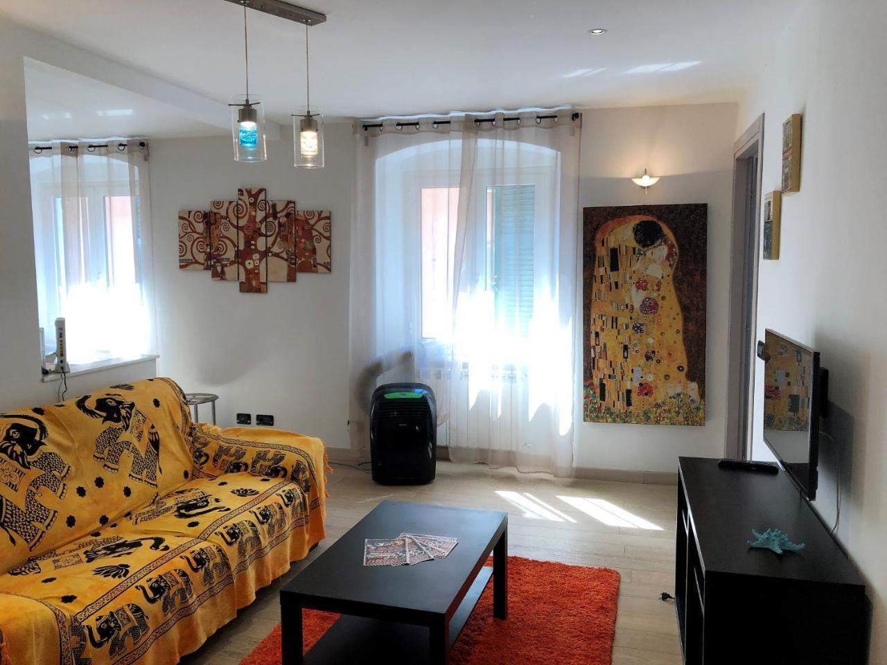 House Claudia By Holiday World Apartment Genoa Luaran gambar