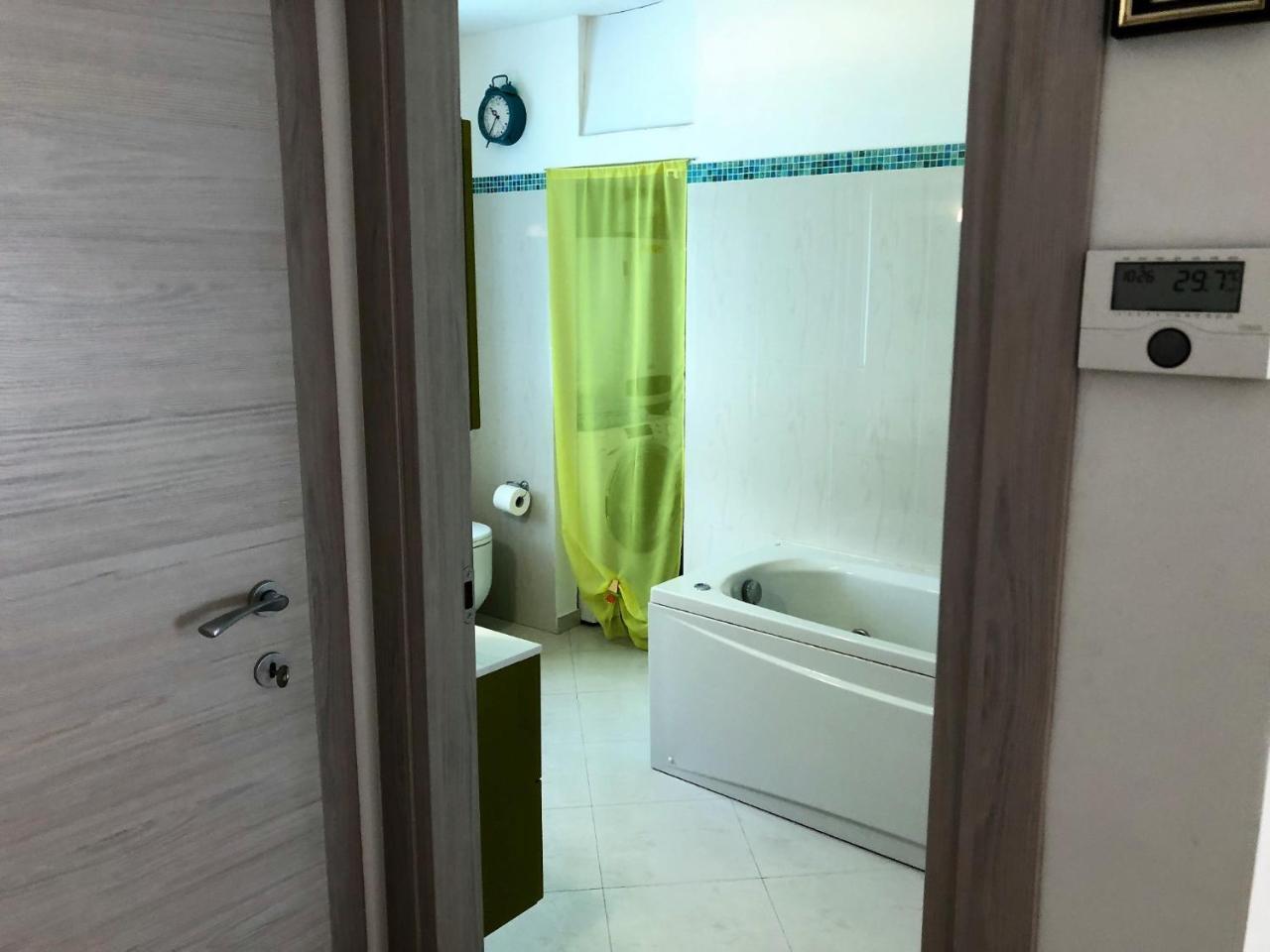 House Claudia By Holiday World Apartment Genoa Luaran gambar